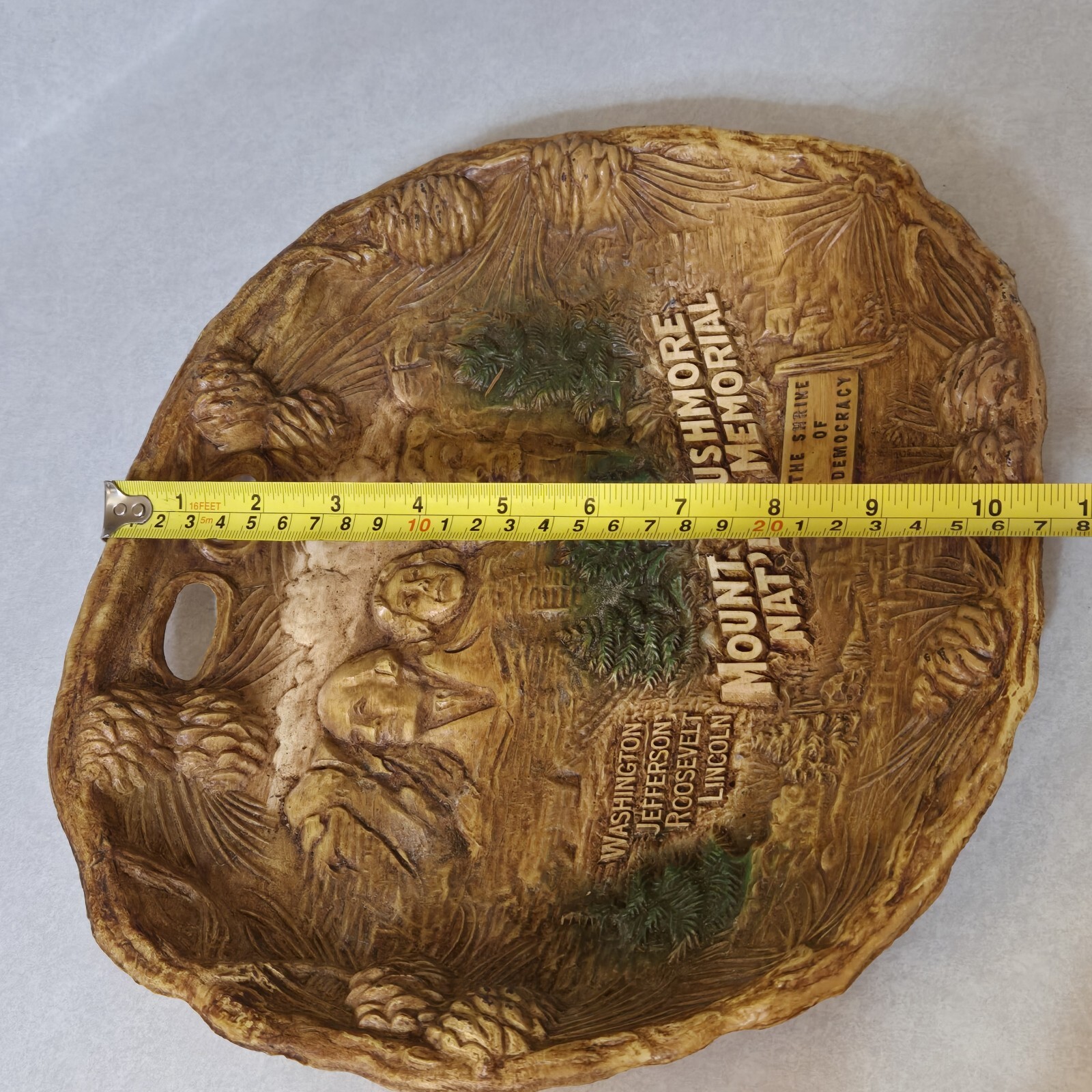 Mount Rushmore National Park 3D Souvenir Tray Pressed Wood Vintage Made in USA