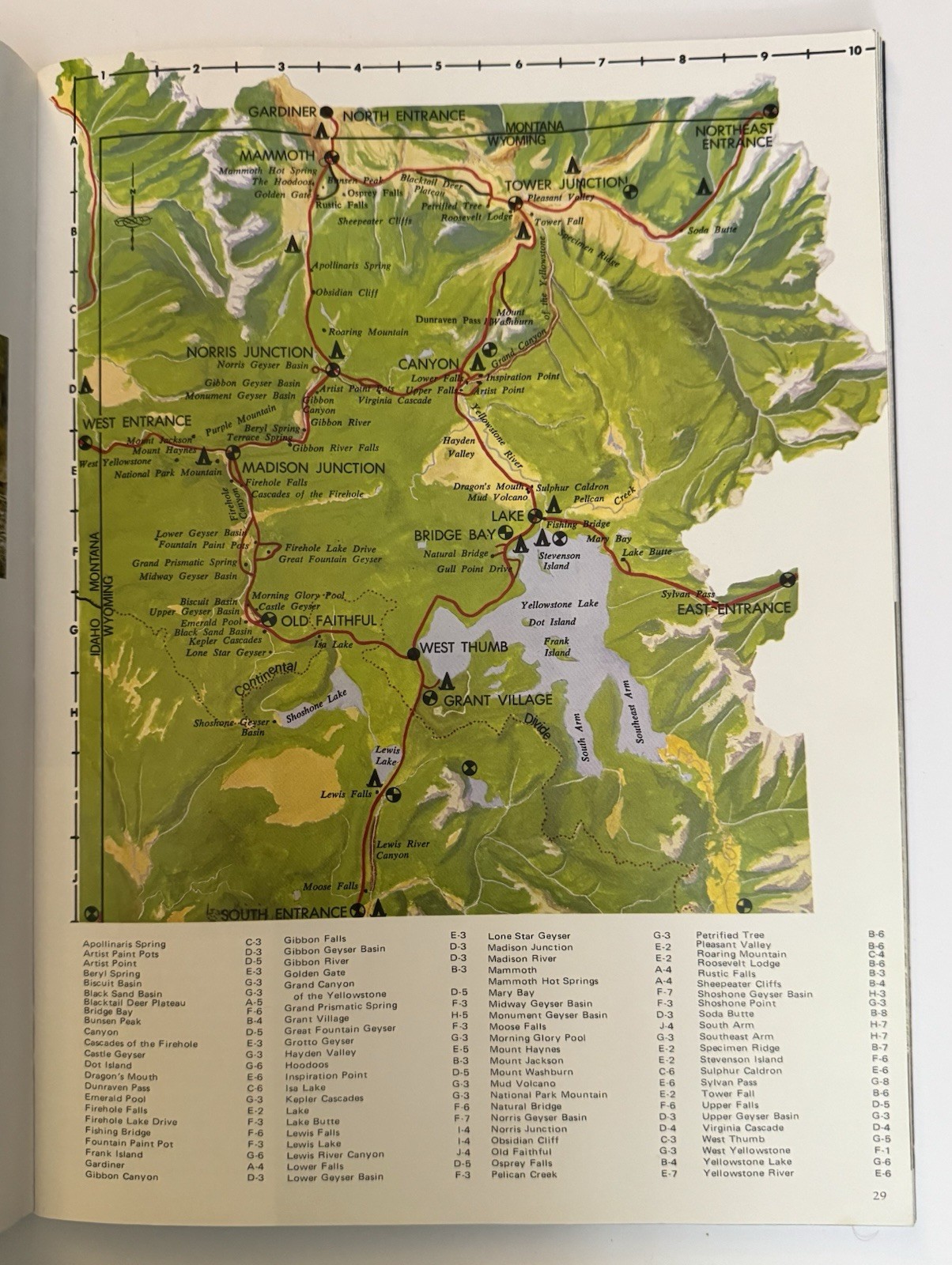 Vtg 1976 National Parkways Yellowstone National Park Photographic Large Guide