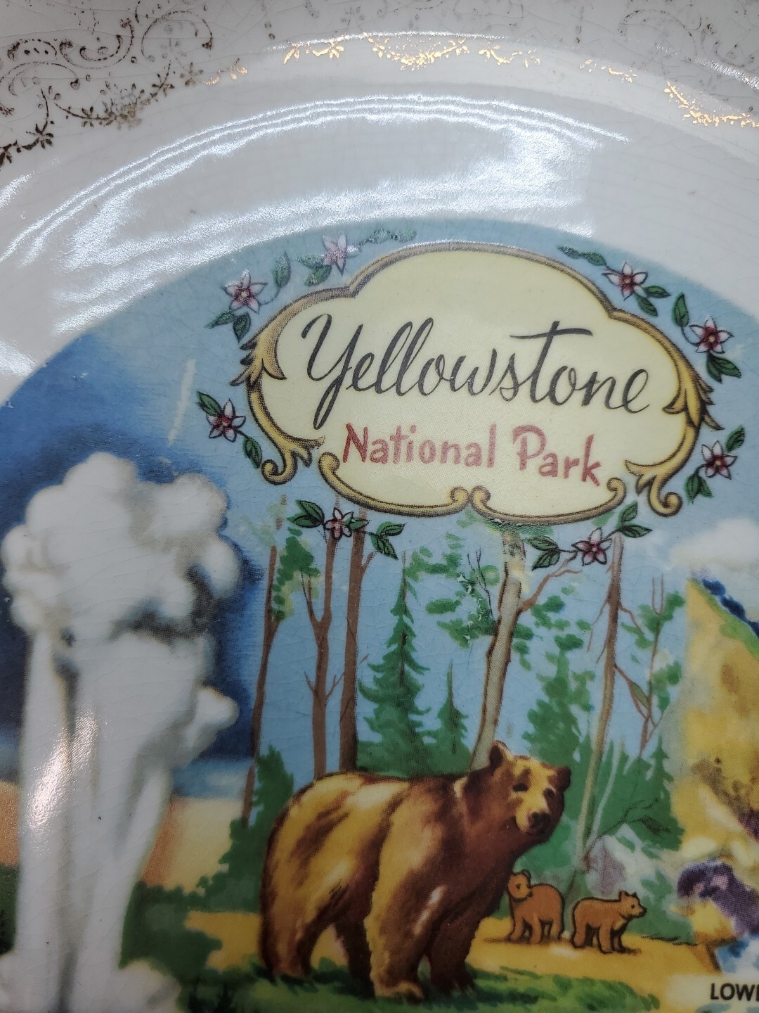 Vintage Yellowstone National Park Souvenir Plate 9” Gold Accents