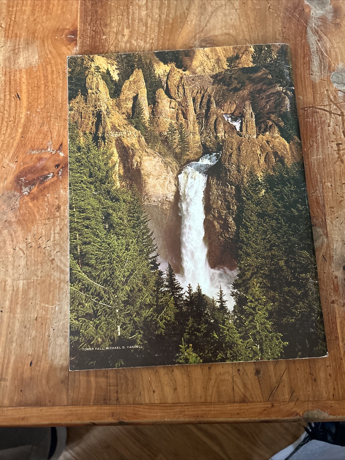 Vintage National Parkways Yellowstone National Park Souvenir Guide Book 1976