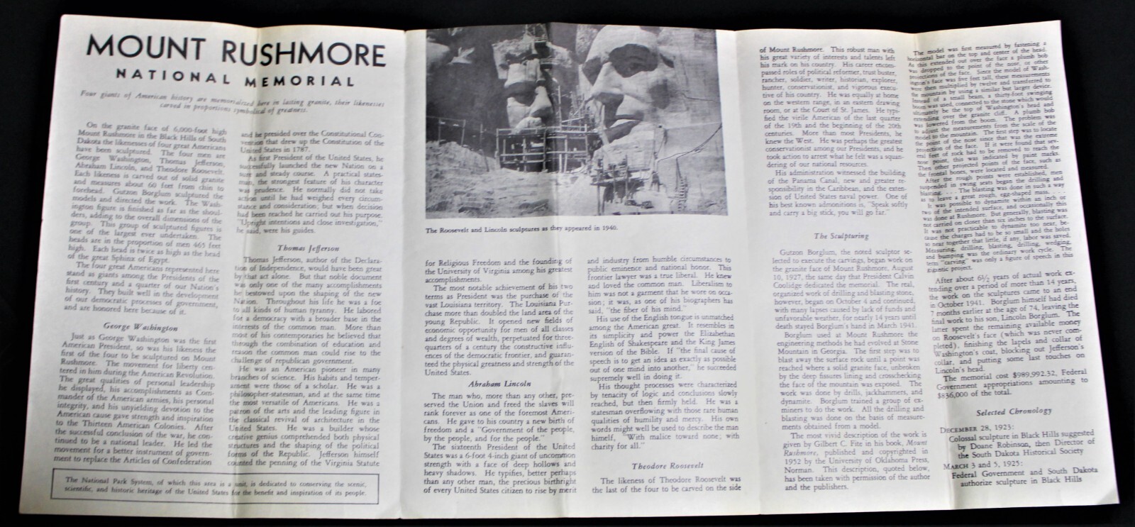 MOUNT RUSHMORE NATIONAL MEMORIAL SOUTH DAKOTA OFFICIAL SOUVENIR BROCHURE 1958