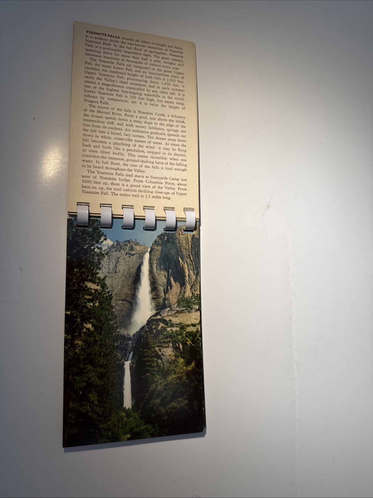 1955 Yosemite Picture And Photo Guide Spiral Bound 6″ x 3.5″ Souvenir Book