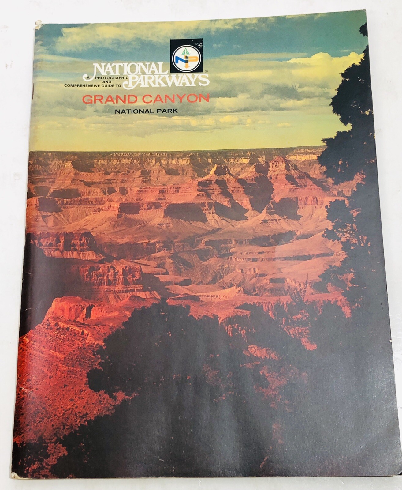 National Parkways Grand Canyon Photographic Historical Travel Guide 1977
