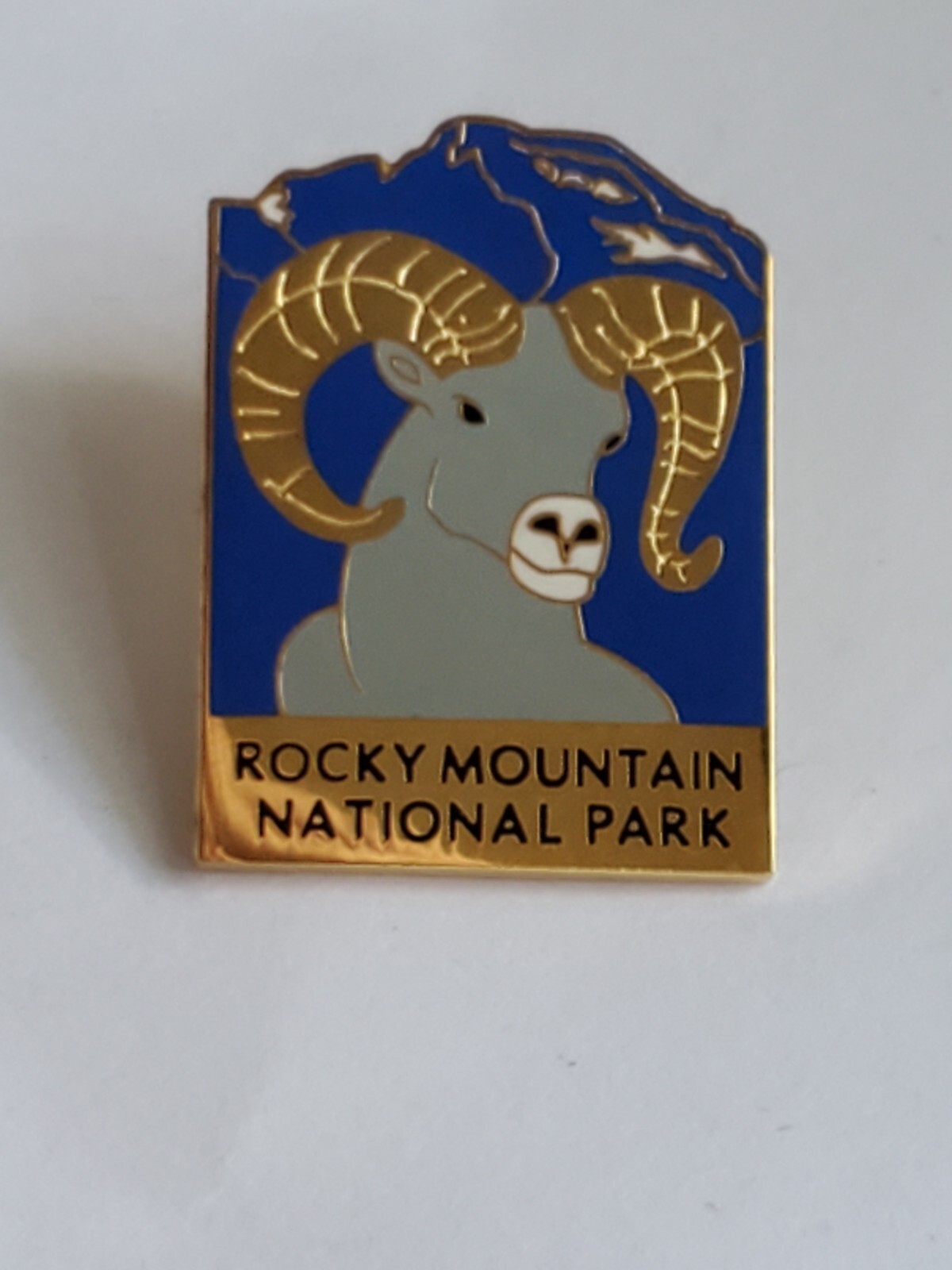 Rocky Mountain National Park Metal Lapel Pin Tie Tack Bighorn Sheep .75″x1.25″