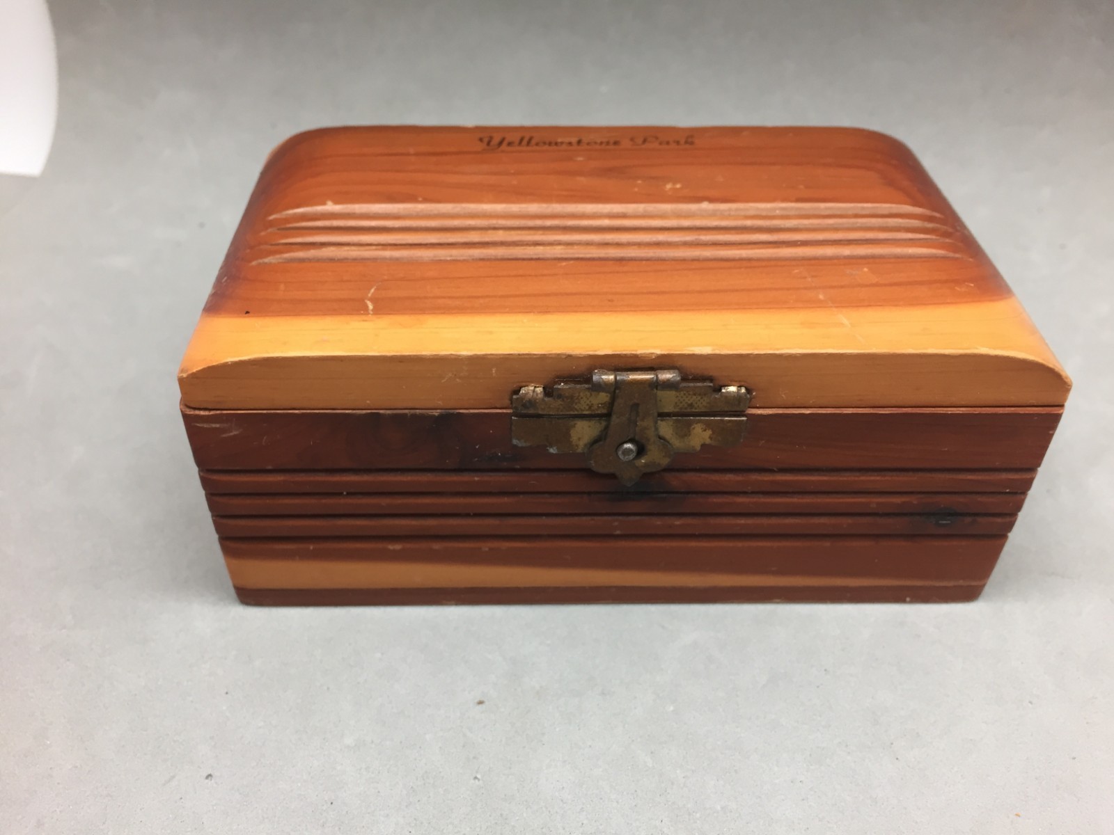 Souvenir Yellowstone National Park Trinket Box Cedar Wood Hinged Vintage 6″