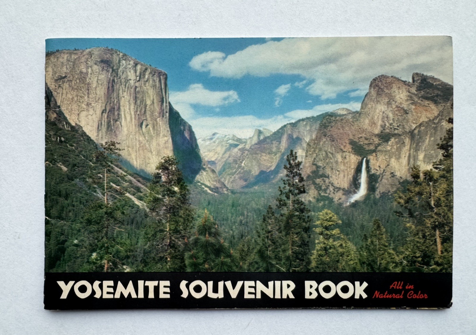 1955 Yosemite National Park Travel 28-page Booklet Photos Map Yosemite CA