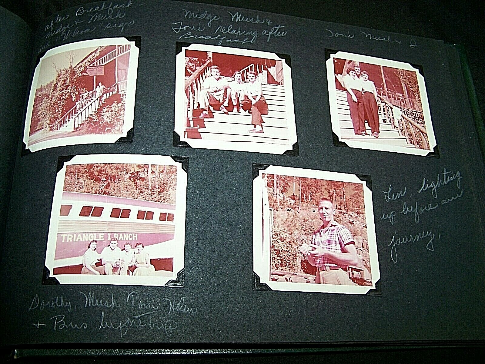 1956 BLACK HILLS, SOUTH DAKOTA VACATION SCRAPBOOK~PHOTOS, POSTCARDS, BOOKLETS