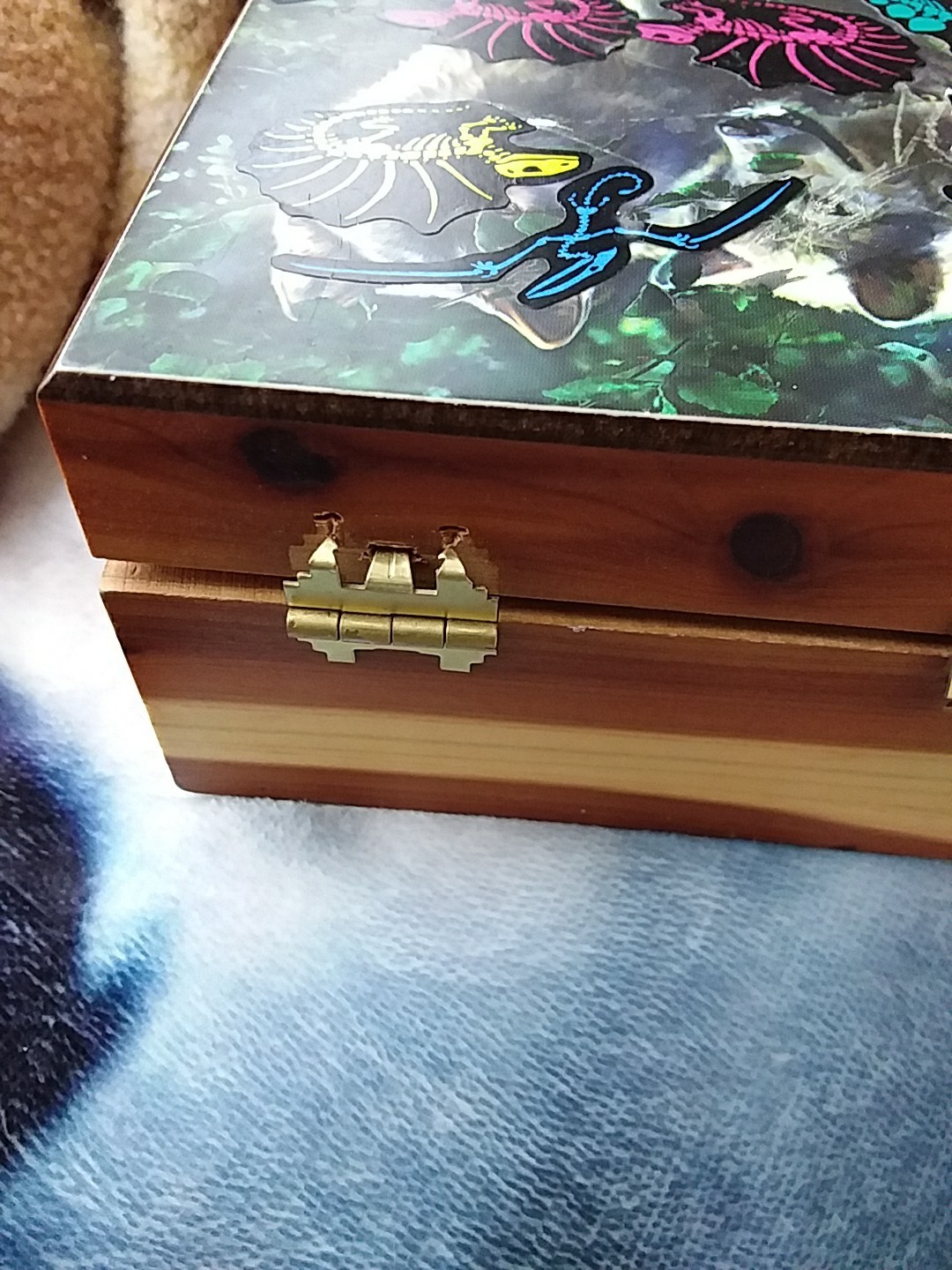 Yellowstone National Park Wooden Trinket Box Has Stickers On It Hinges Are Loose