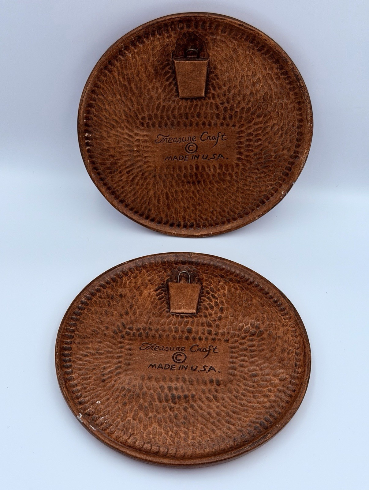 Vintage Pair Of Yellowstone National Park Treasure Craft Souvenir Wall Plaques