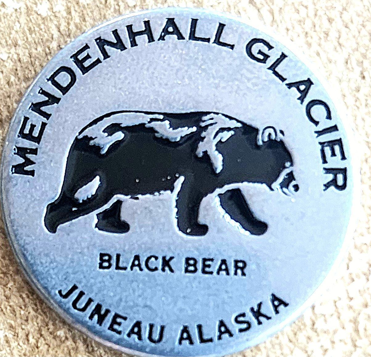 MENDENHALL GLACIER – BLACK BEAR – JUNEAU ALASKA – NATIONAL PARK TYPE TOKEN