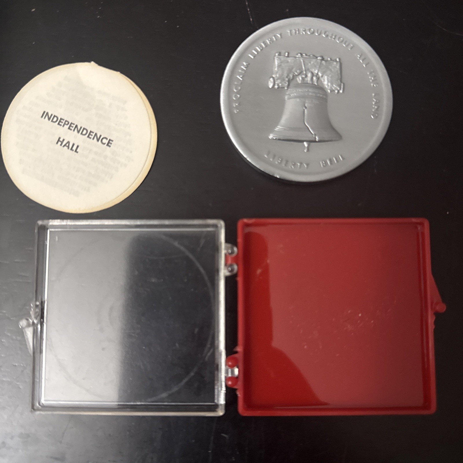 Independence National Historical Park Bicentennial Souvenir Medal Token Vintage