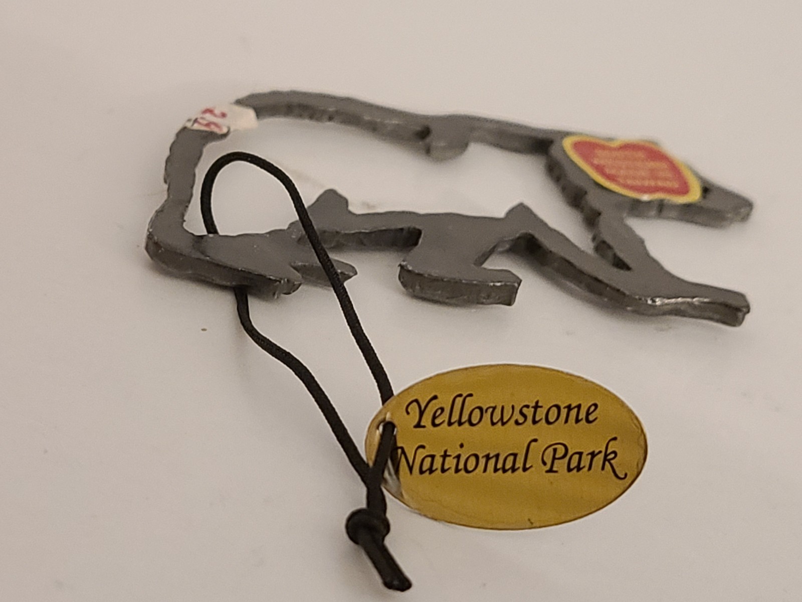 pewter silver-tone Grizzly Bear XMAS ornament Yellowstone National Park souvenir