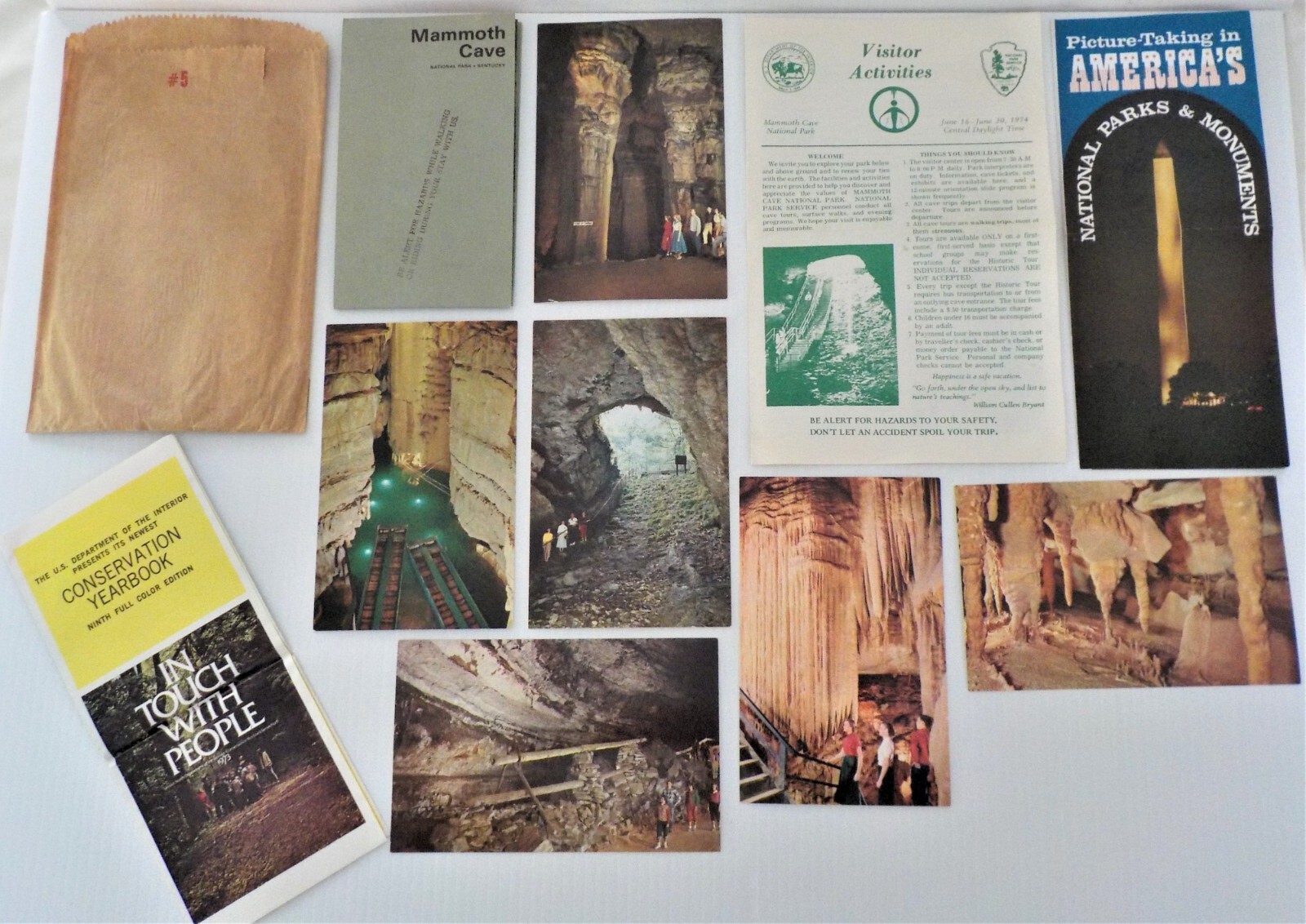 Vintage Mammoth Caves National Park (KY) Guides & Postcards Tourism Package