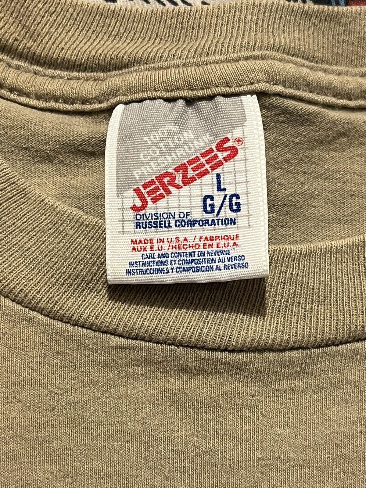 VTG Yellowstone Vintage T-shirt What Day Is It? Jerzees Size L Moose bear Park