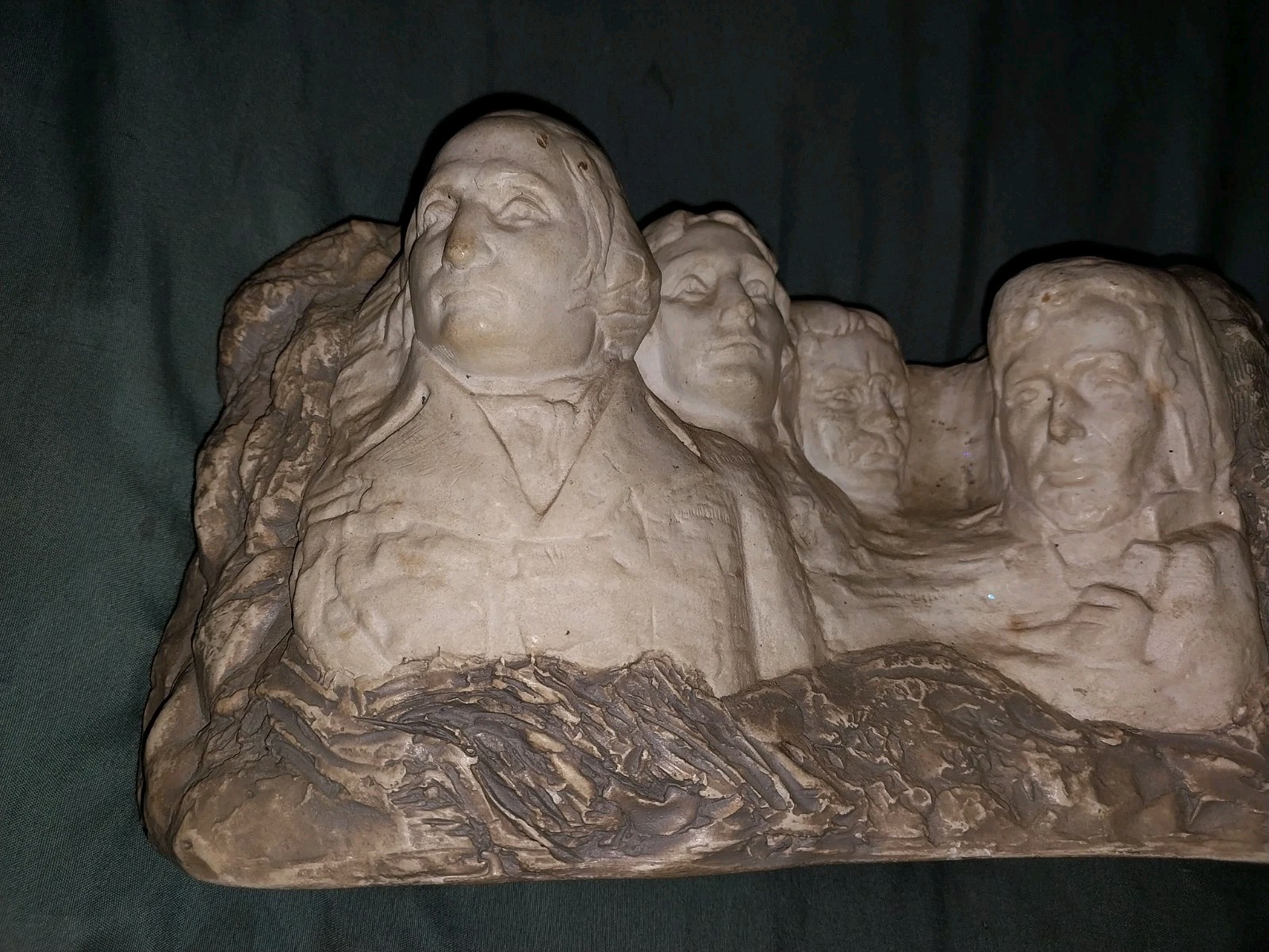 Vintage 1967 Mount Rushmore Scale Model Sculpture Joanna G Kendall Ex Condition
