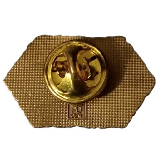 Yellowstone National Park Bears Footprints Travel Souvenir Pin