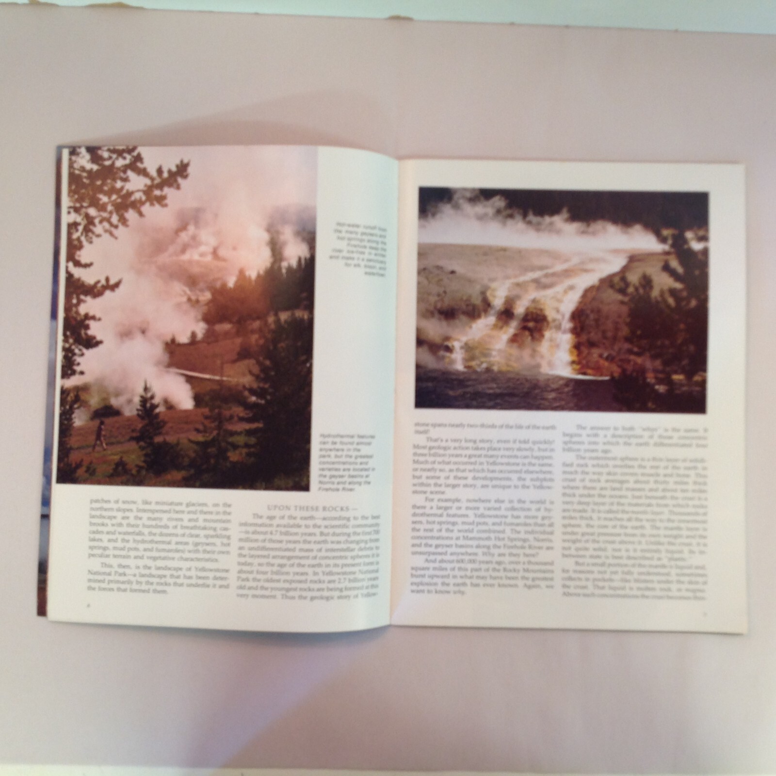 Vtg 1977 Souvenir Color Photo Guide Yellowstone The Story Behind the Scenery