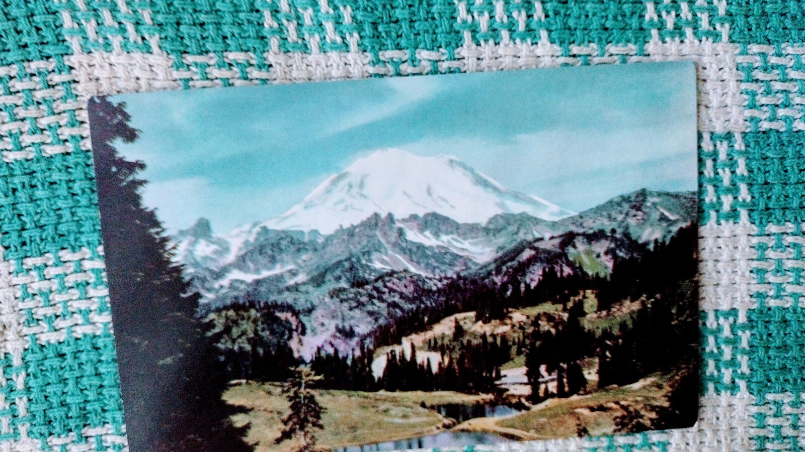 VINTAGE POST CARD MT.RAINIER FROM TIPSOO LAKE MT.RAINIER NATIONAL PARK WA.