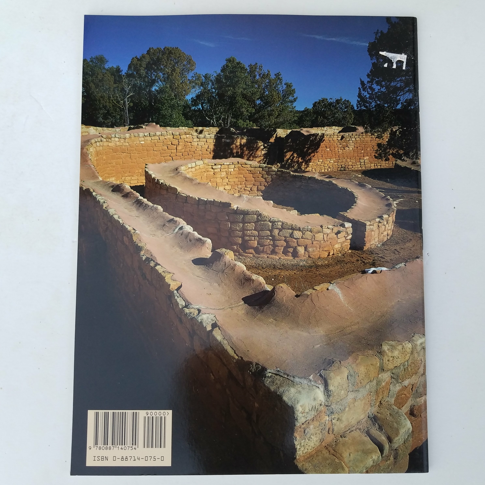 Mesa Verde – The Story Behind The Scenery 0887140750
