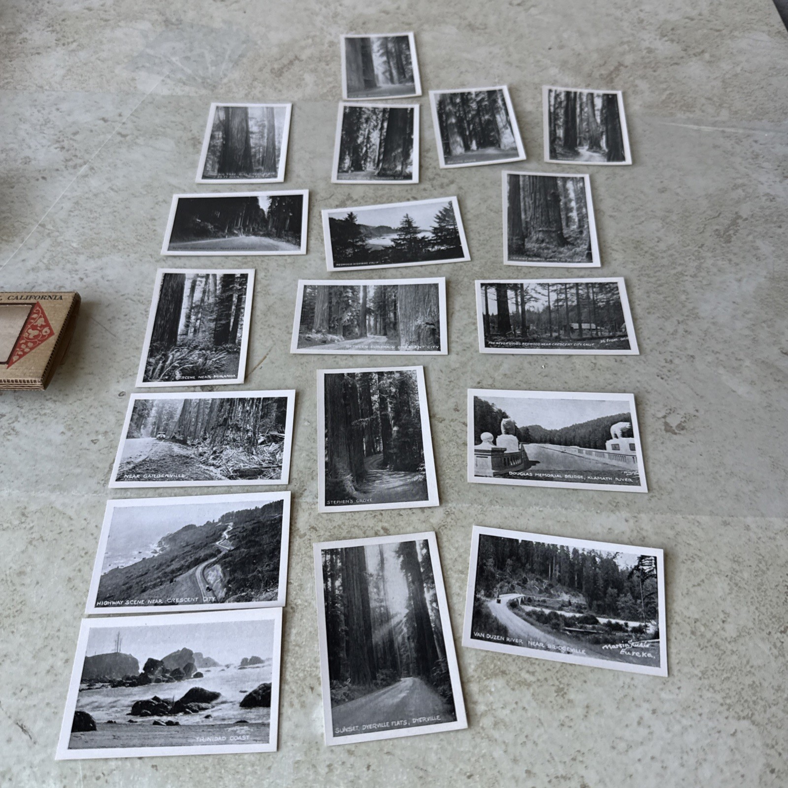 Souvenir Views Vtg picture 18 Mini Redwood Hwy CA