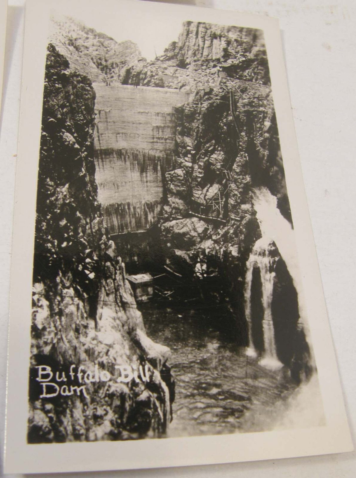 SET 12 VINTAGE PHOTOS CODY WYOMING BUFFALO BILL RESERVOIR & MUSEUM YELLOWSTONE
