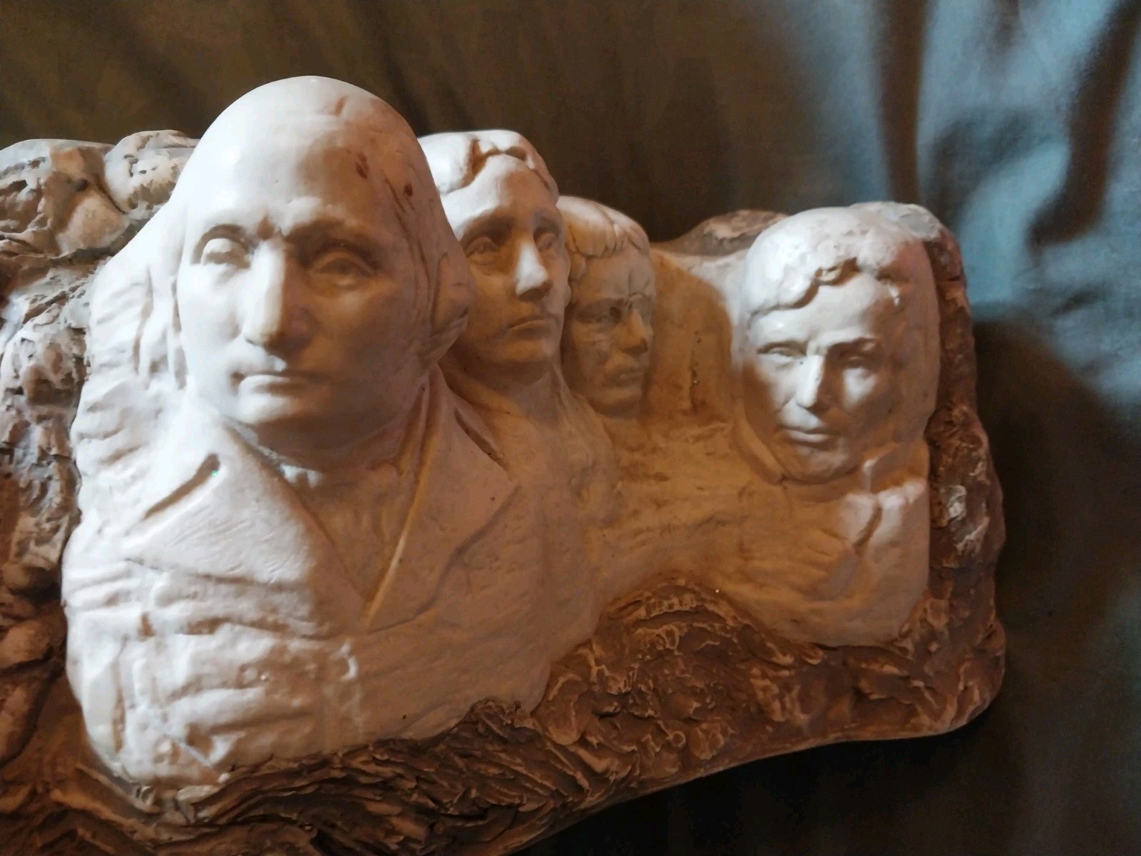 Vintage 1967 Mount Rushmore Scale Model Sculpture Joanna G Kendall Ex Condition