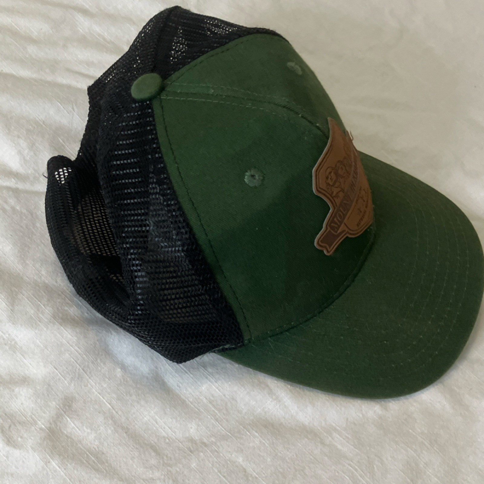 Mount Rushmore National Memorial Green Mesh Trucker Hat National Parks Souvenir