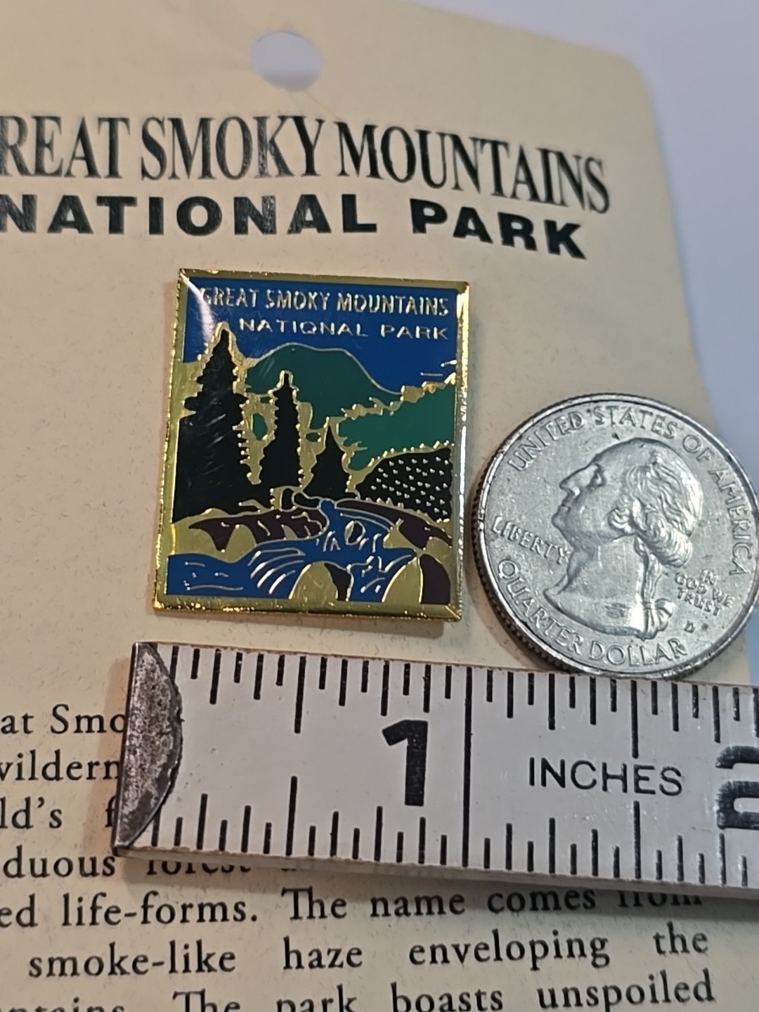 Great Smoky Mountains National Park Travel Souvenir Pin North Carolina/Tennessee
