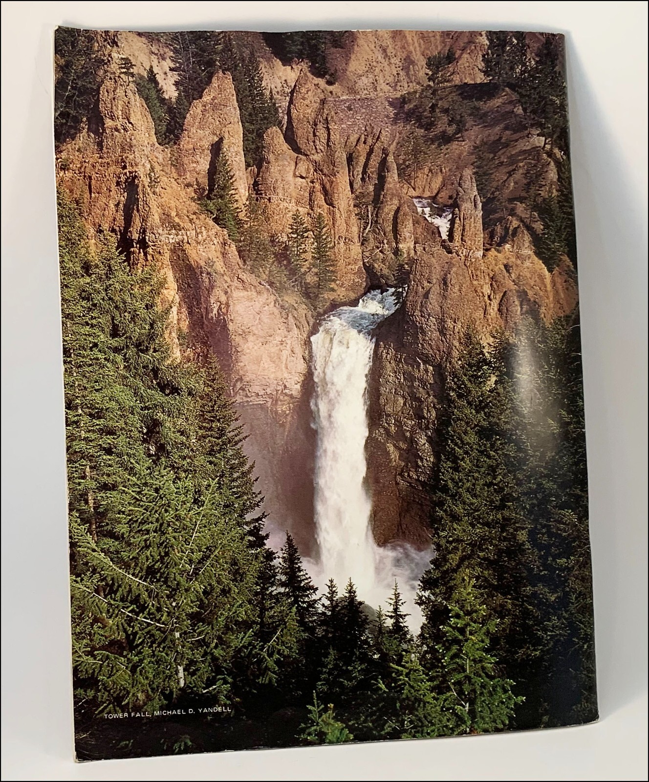 Yellowstone National Park 1975 National Parkways Guide AS IS