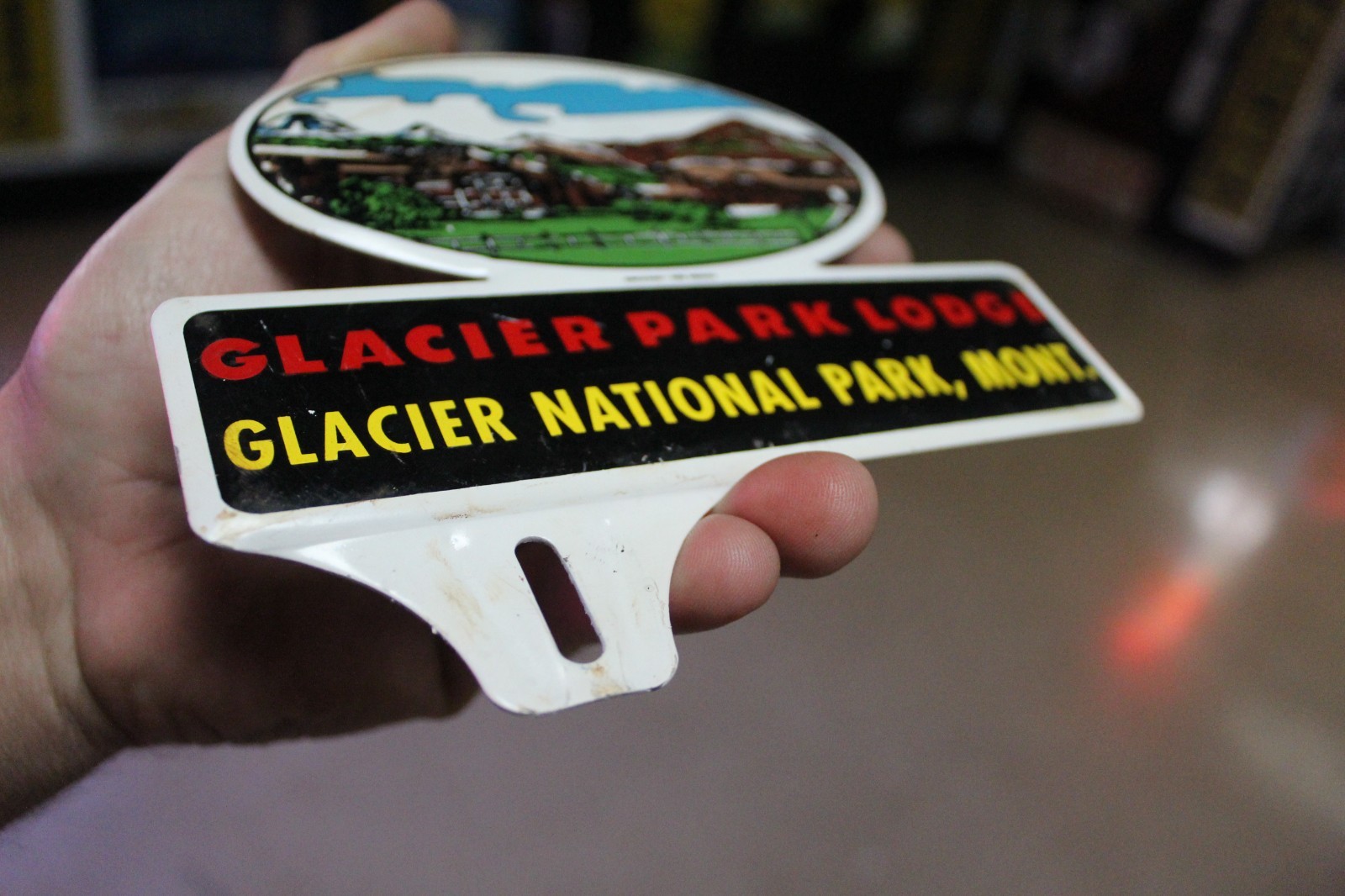 RARE 1950s GLACIER NATIONAL PARK LODGE MONTANA STAMPED PAINTED METAL TOPPER SIGN