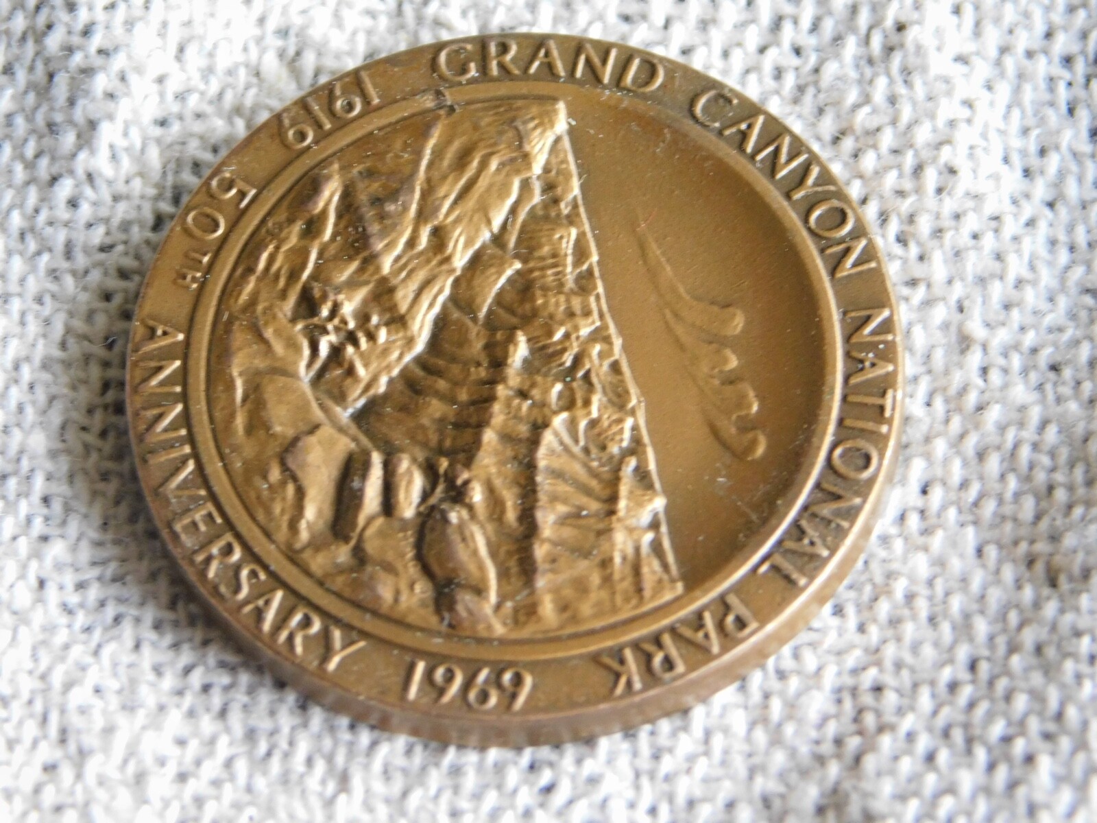 Nice 1969 Great Seal of the State Arizona 50th Anniversary Grand Canyon Medal