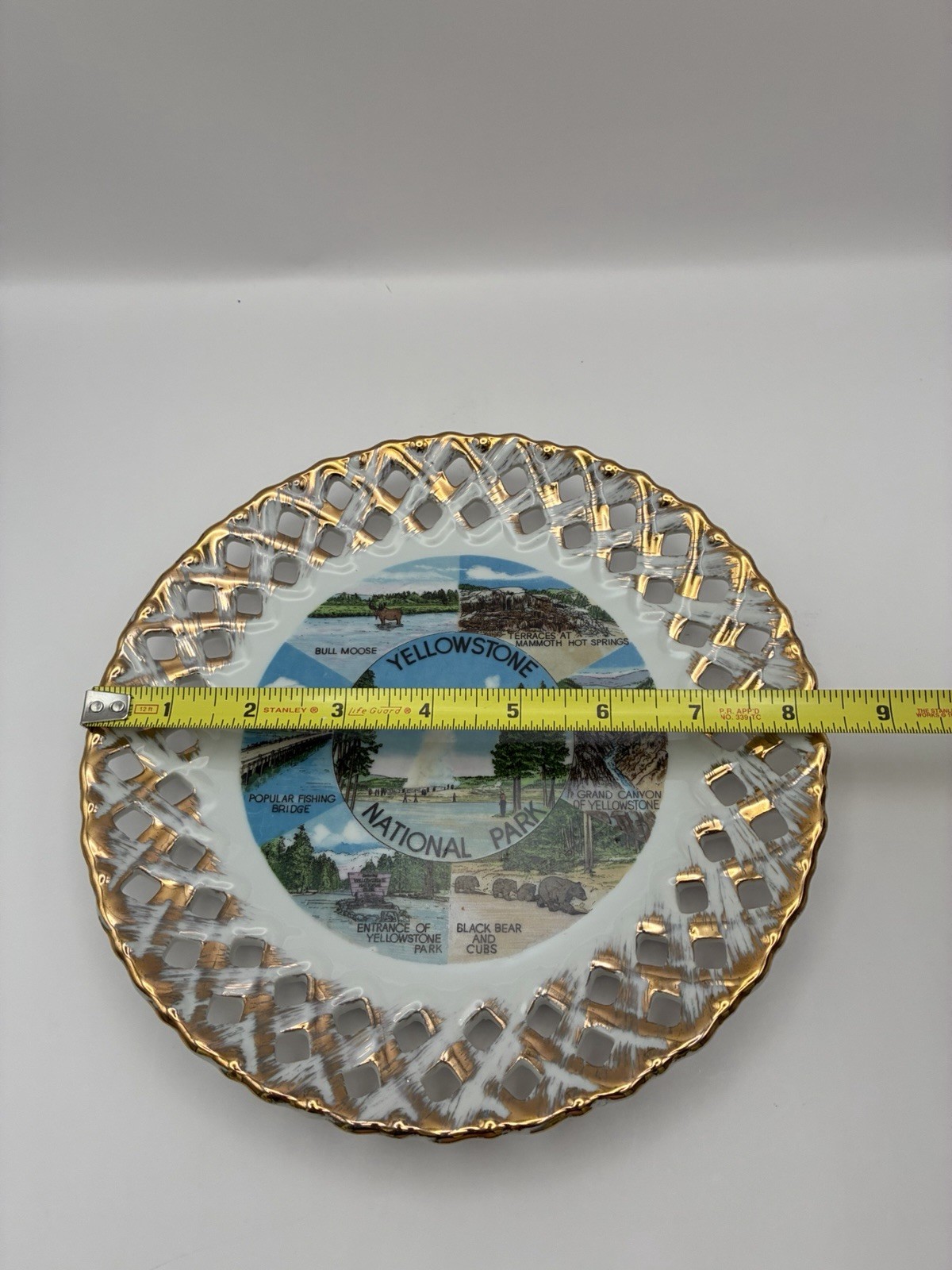 Vintage Yellowstone National Park Souvenir Plate Gold Trim Scalloped Edge 8.25″