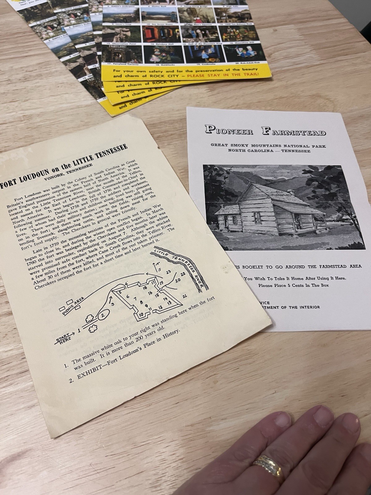 VTG Smoky Mountains Travel Booklets And Post Cards + More. Tennessee & NC