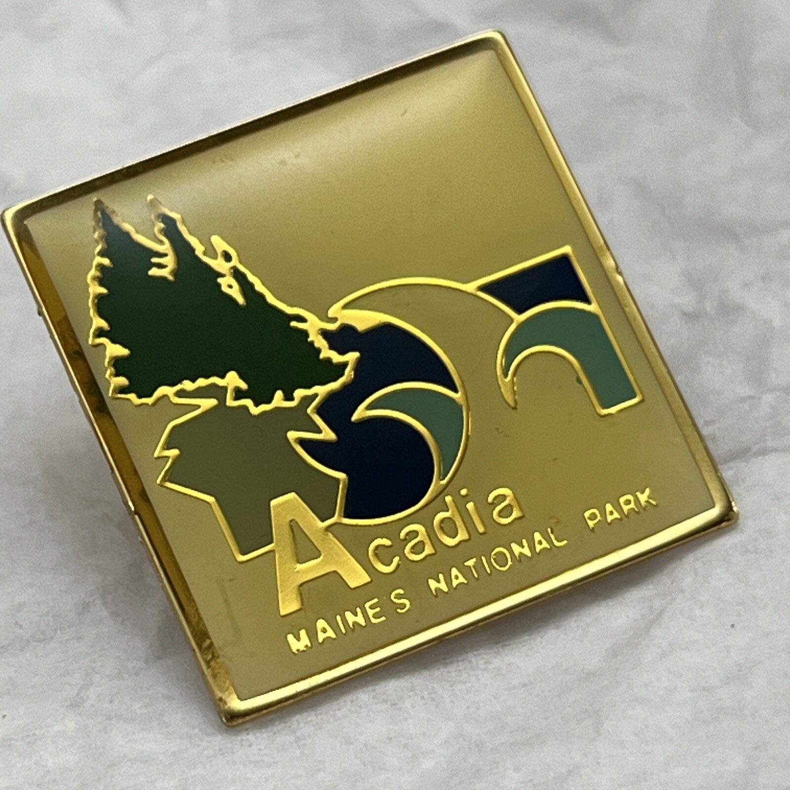 Acadia National Park Maine State Souvenir Lapel Hat Pin Pinback
