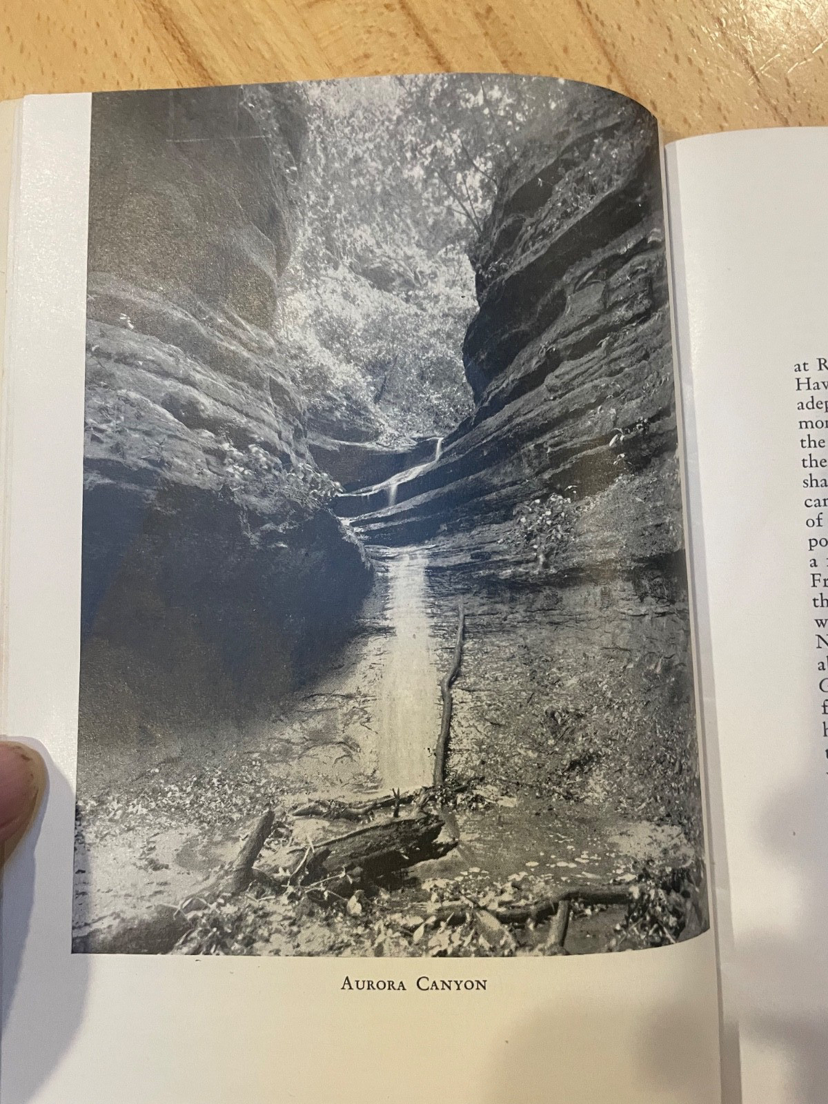 Vintage Starved Rock IL State PARK BOOK THE HERITAGE OF SR W NICE TRAIL MAP ETC