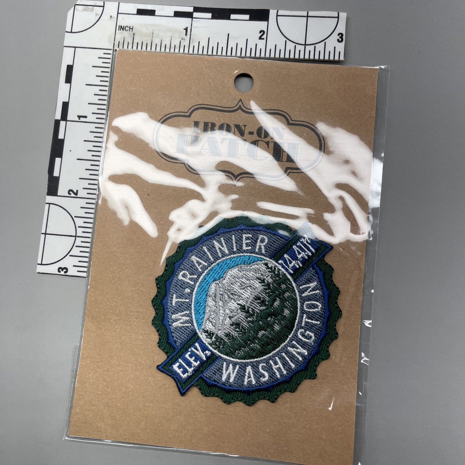 NIP Mt. Rainier National Park Washington Souvenir Round Blue Embroidered Patch