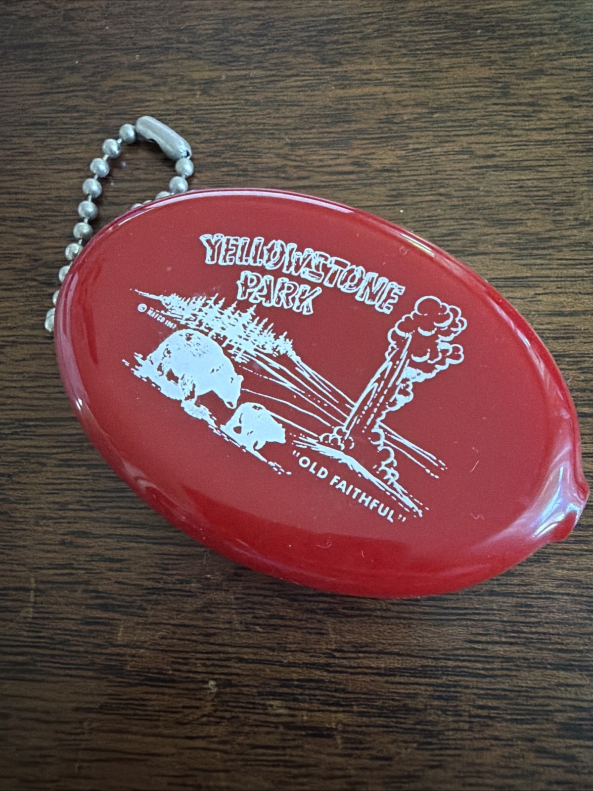 VTG Yellowstone Park Old Faithful Rubber Squeeze Coin Holder Keychain 1980s NPS