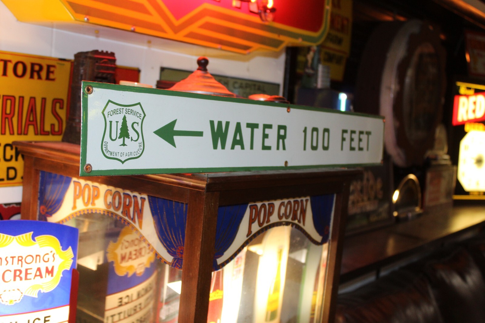RARE US FOREST WATER 100 FEET PORCELAIN METAL SIGN CAMPING NATIONAL PARK SMOKEY