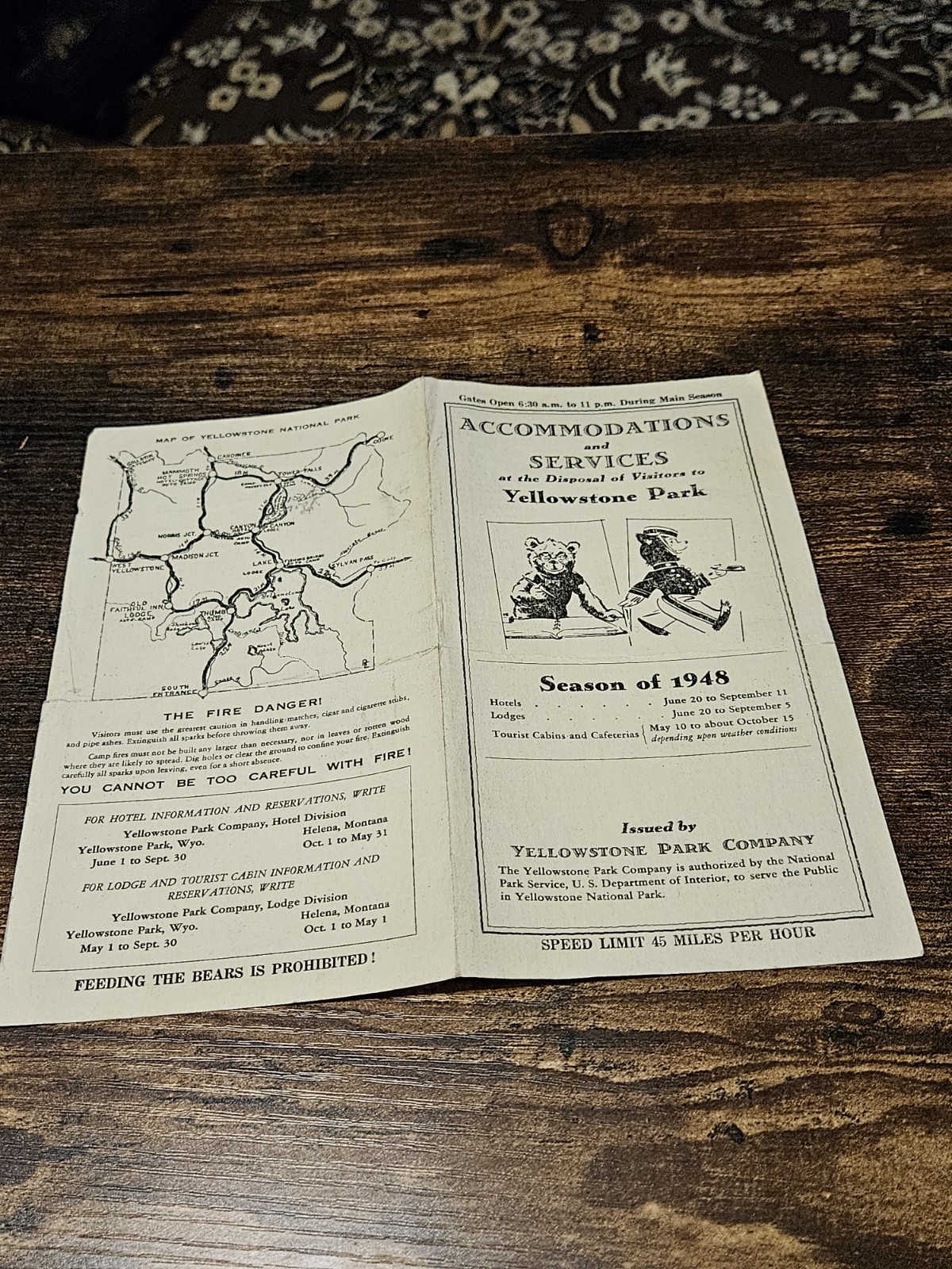 Yellowstone Park Accommodations Services Rates Brochure w MAP 1948