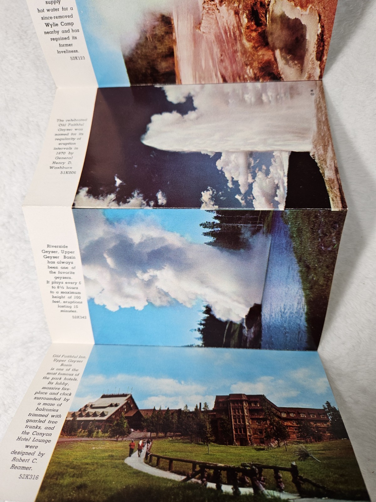 YELLOWSTONE NATIONAL PARK 1957 “PICTURAMIC” Unused Post Card With Photos
