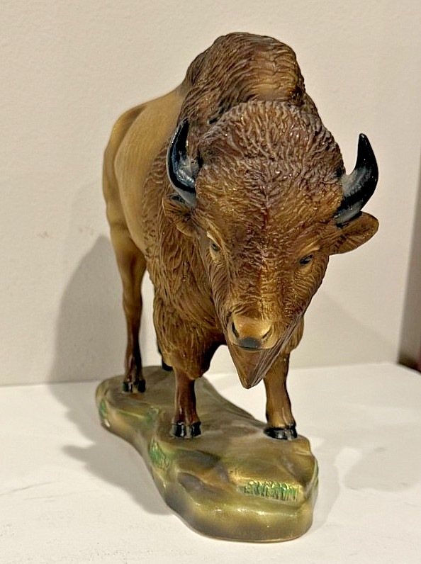 American bison buffalo chalk ware vintage 1949 Orn-A-Craft – 9X11″