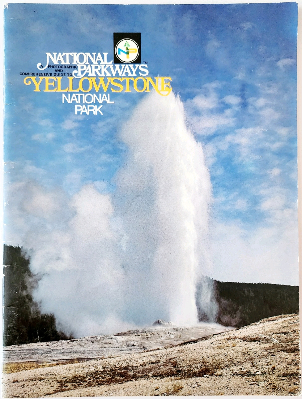 1971 Yellowstone National Park PB Guide Book Natl Parkways 1st Edition DWRR3