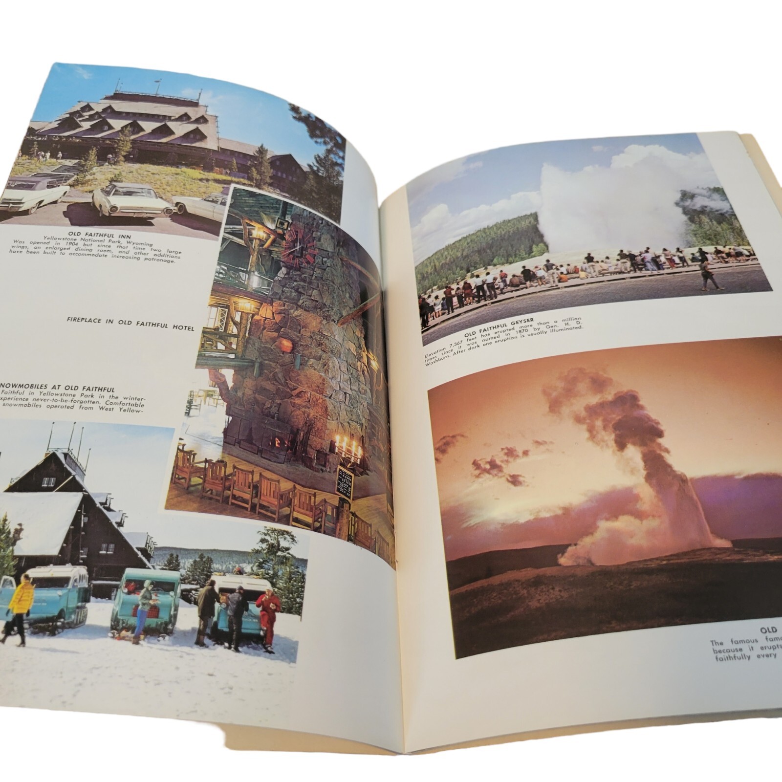 Vtg 60’s Yellowstone National Park Souvenir Photo Book Plastichrome Wyoming Mtns