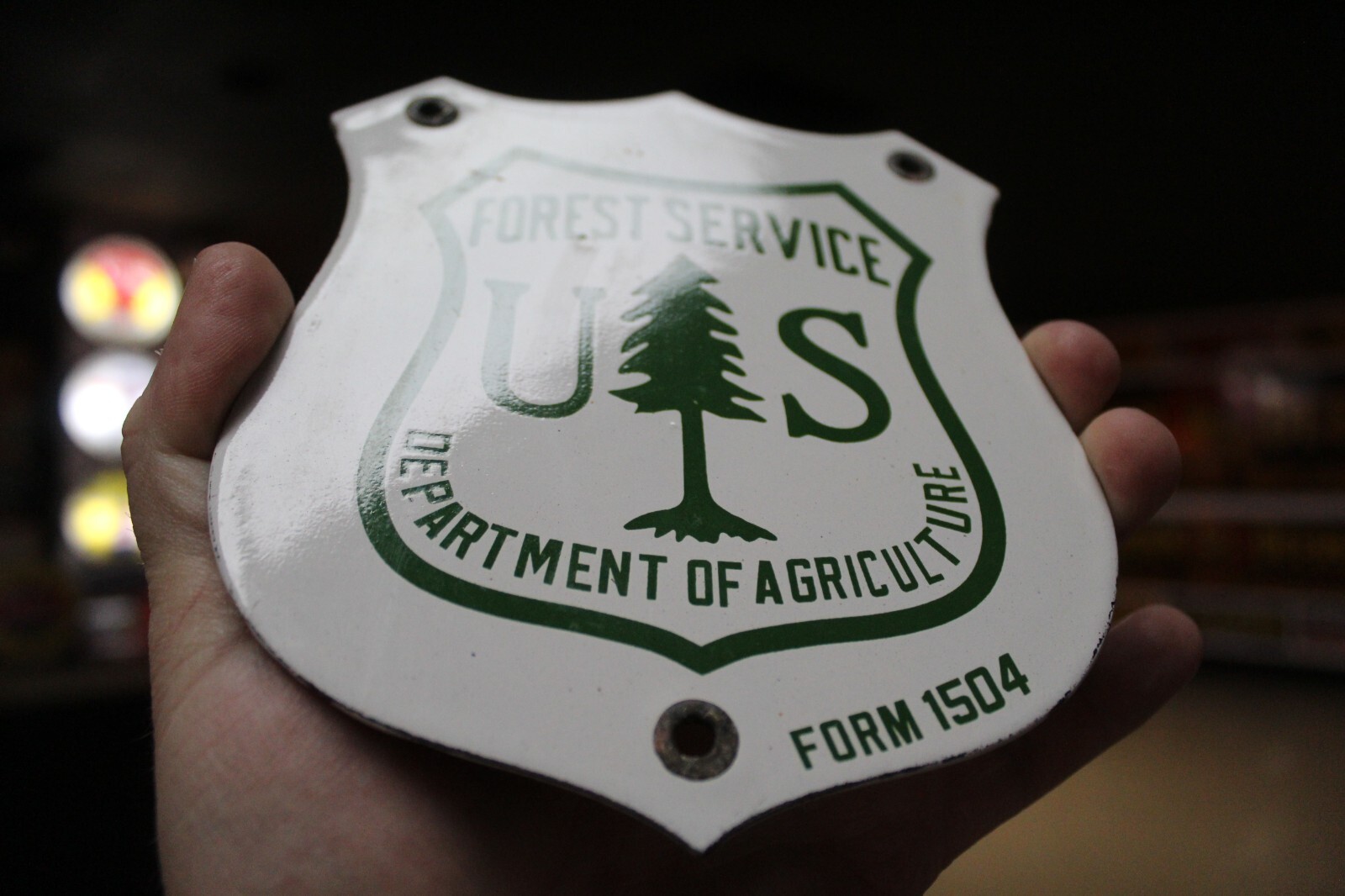 RARE US FOREST SHEILD PORCELAIN METAL SIGN CAMPING NATIONAL PARK SMOKEY FISH GAS
