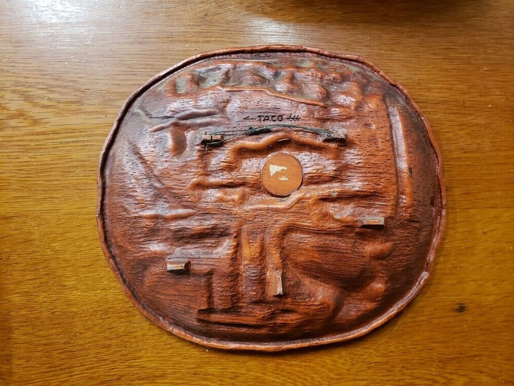 Vtg Texas Cotton Bowl Alamo Souvenir Faux Wood Resin Bowl TACO Wall Hanging