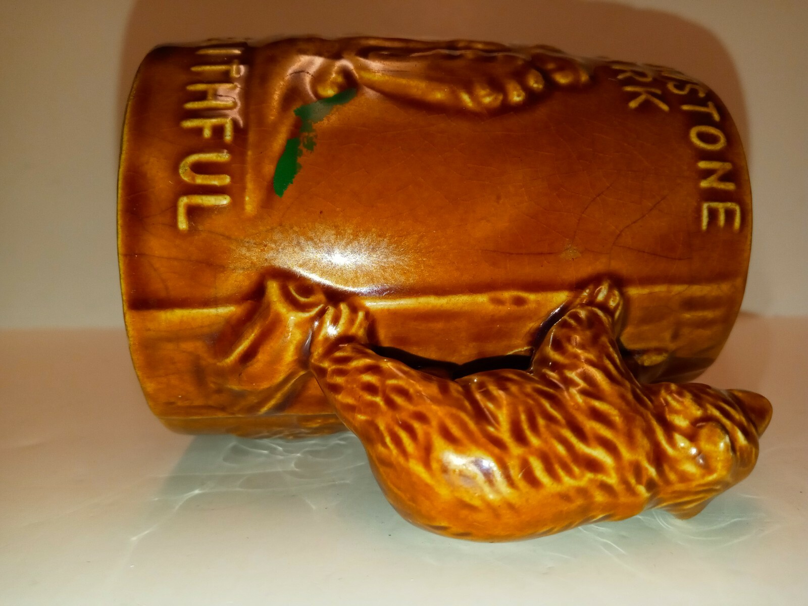 Vtg Souvenir Yellowstone Park Old Faithful Brown Bear Coffee Mug Bear Handle
