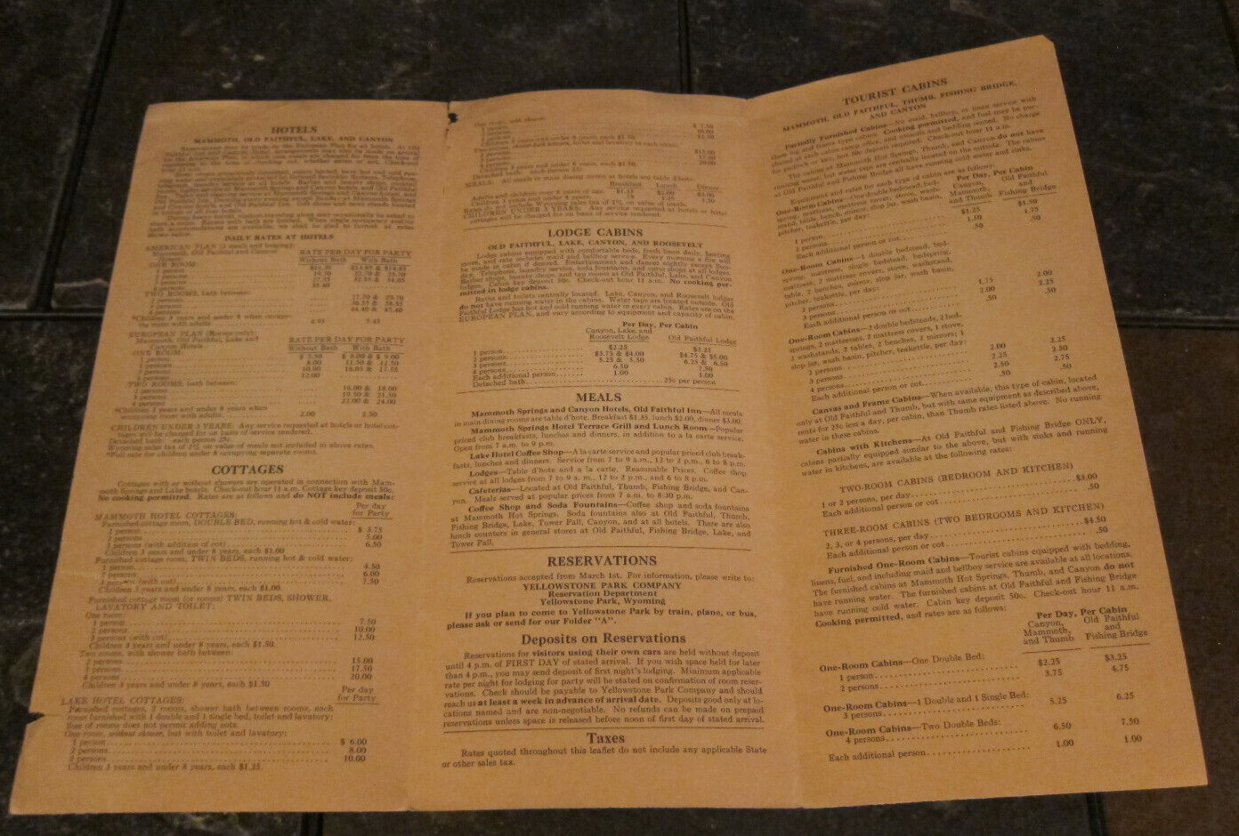 1956 Vintage Brochure Yellowstone National Park Accommodations and Services
