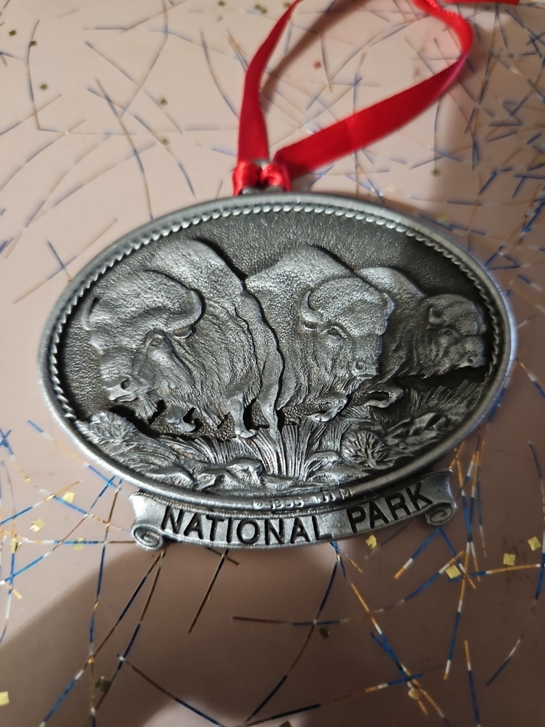 Yellowstone Natl Park Pewter Ornaments – BISON /BEAR/MOOSE Doublesided