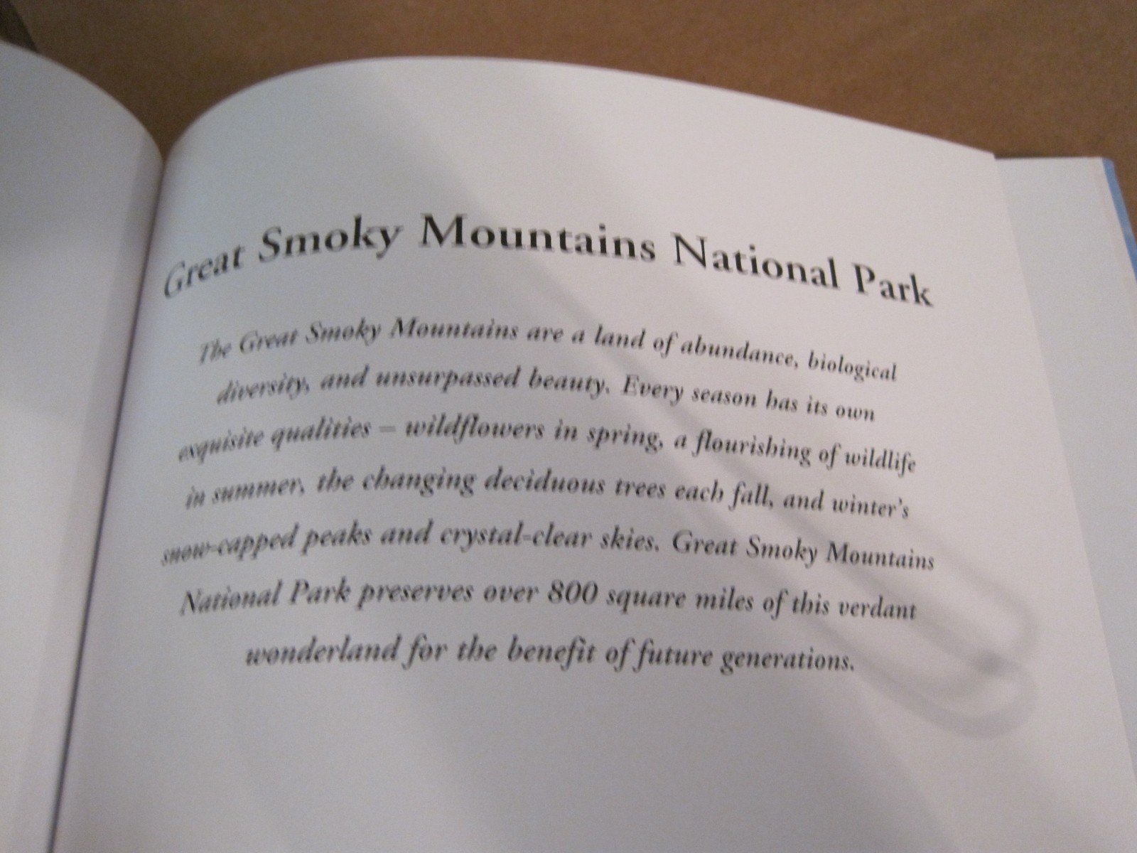 2018 GREAT SMOKY MOUNTAINS NATIONAL PARK BOOK