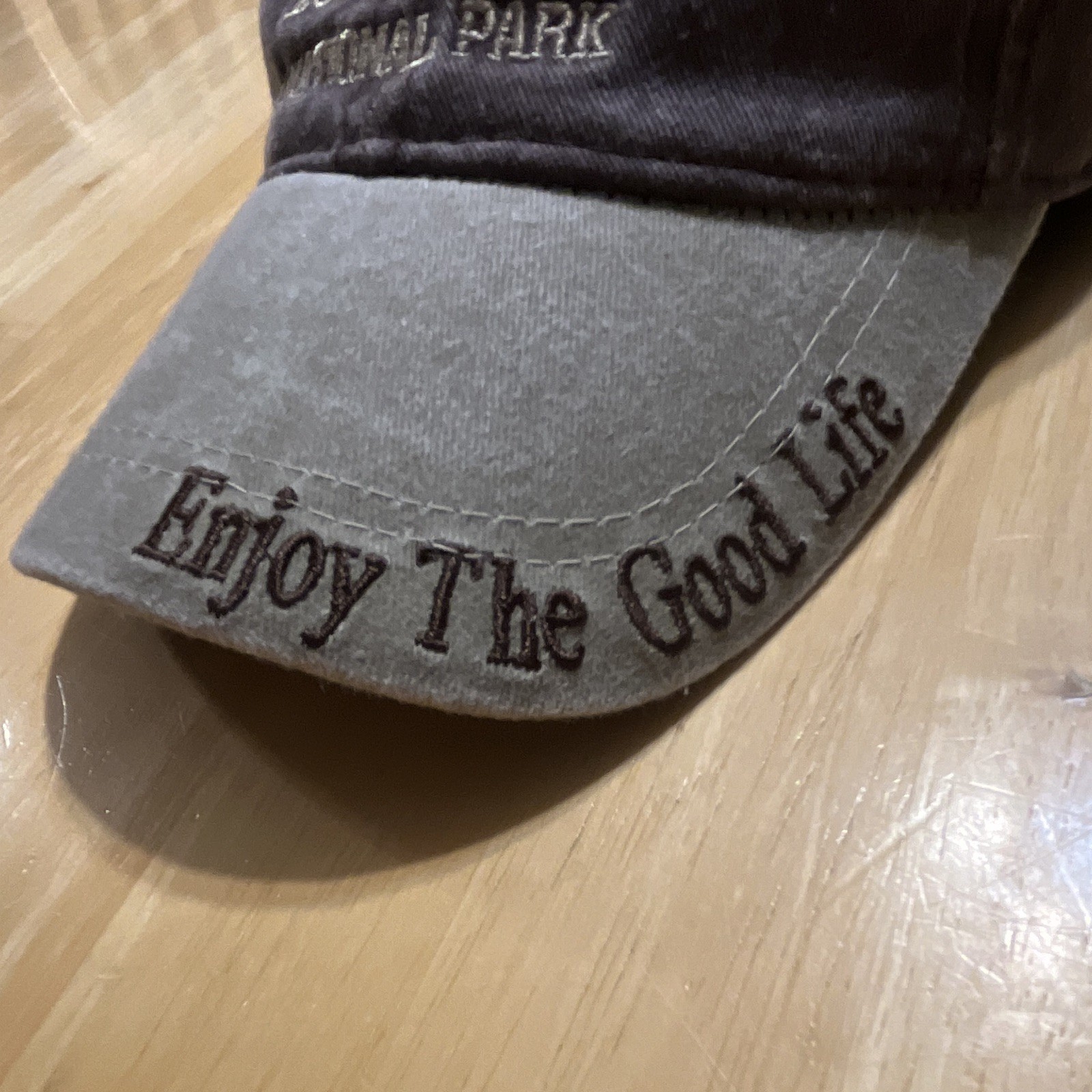 Lucky 7 USA Women’s Yellowstone National Park 1872 Embroidered Baseball Cap